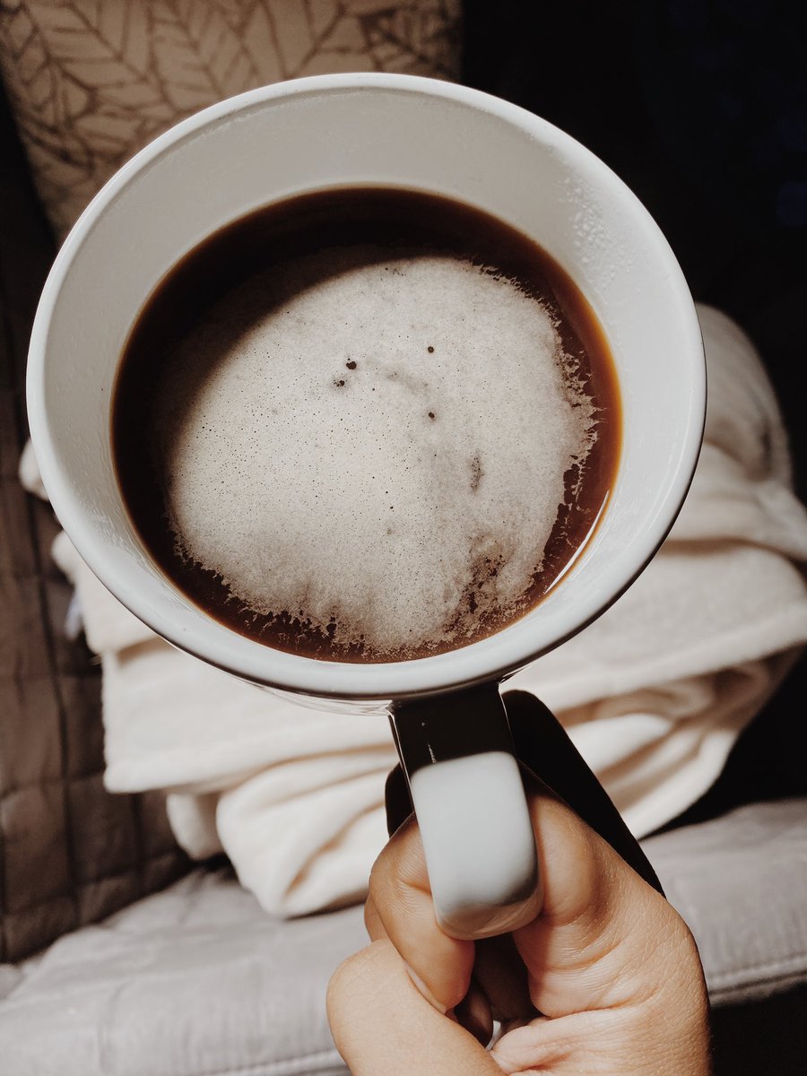 njoq7's tweet photo. قهوة الجمعة المنزلية 💛.
تفنن بصنع قهوتك ، واصنع لك منها مزاجًا جيداً ☕️🍂.
يلا شاركونا قهوتكم 😍👌🏻.
#الجمعة #صباح_الخيرᅠ https://t.co/xt35ZDyfwE