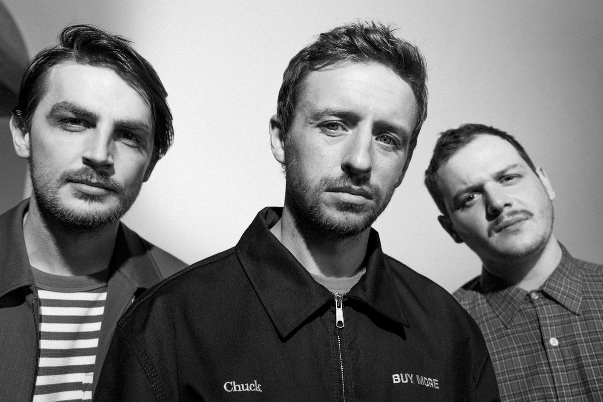 GHRHarrogate's tweet photo. LISTEN - #Yorkshire band @SkinnyLivingUK feature with @PeteOnTheRadio once more from 10AM, discussing their best ever gigs ahead of supporting @KaiserChiefs next year and performing their own headline shows too. #NoMessiah https://t.co/cul9R3jDuF https://t.co/weikVWpMCD