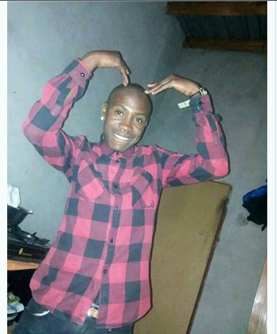 Teechihuri's tweet photo. Mathew Kanjanga who was murdered last Week in Mutoko District,Gugu &amp; Ngonidzaishe Chipungu who was tasked by a Money Changers based in Mutoko to kill Mathew &amp; remove his private body parts for 1000usd @PoliceZimbabwe @matigary @ZBCNewsonline @HeraldZimbabwe @HMetro_ https://t.co/HVMD5YzT8P