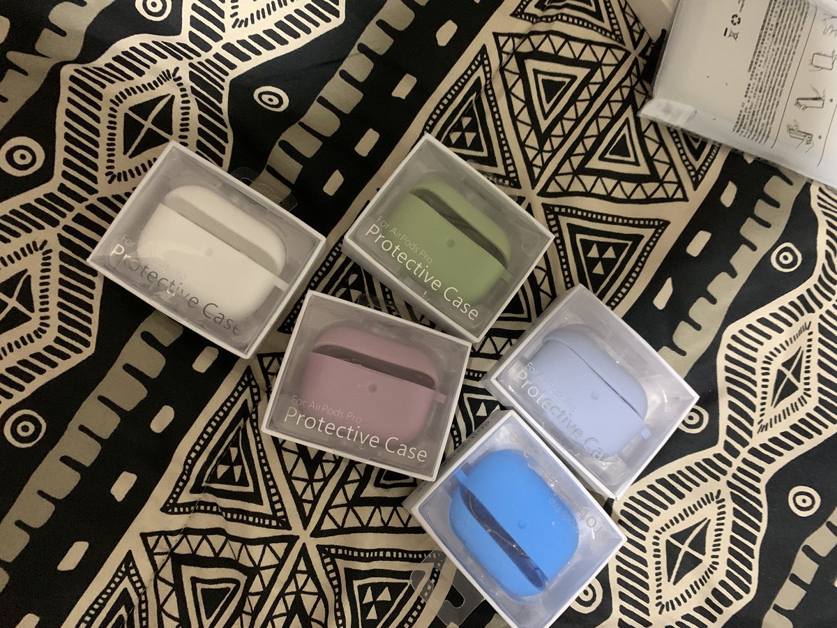 Apparafix's tweet photo. AirPod pro silicon cases https://t.co/tf3AW3qczf