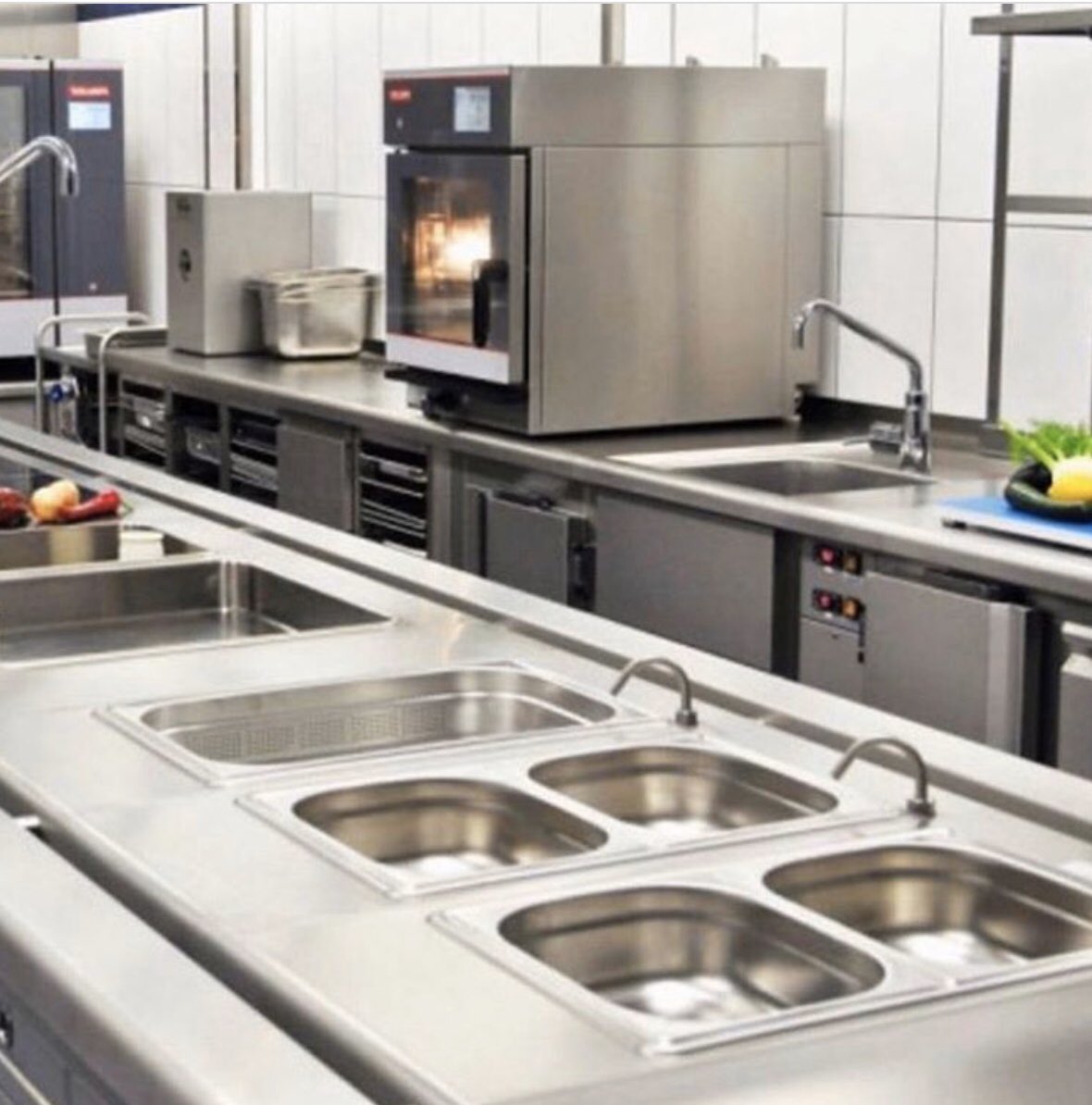 Prois6's tweet image. We understand the #industry and the #challenges involved that is why you need to choose Prois. We can supply #equipment to meet all your requirements. 
Enquiries@prois-uk.com 
#instockgroup #kitchendesign #interiordesign #commercial #kitchen #chef #restaurant