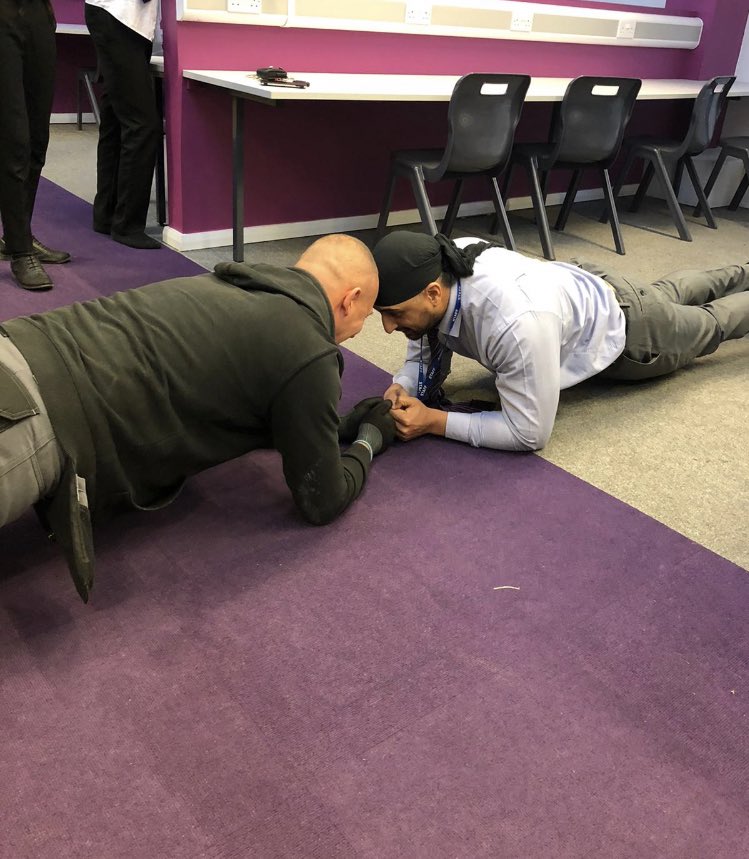 Science vs Site this Christmas #fitness #workoutFriday #teamOLSC