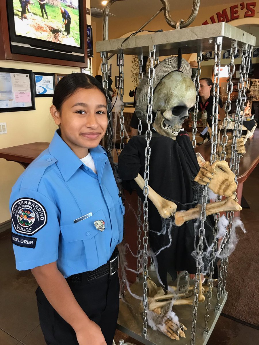 SBCUSDPOLICE's tweet photo. Meet San Bernardino City School Police Department #POST304 Explorer Rivera who stimulates her mind through #education &amp; #service to our school-community, learning the intricacies of LE such as academic success from our Youth Service Officers (Mentors). https://t.co/7NZQdHgsC0