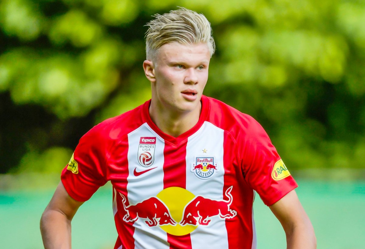 Где раньше играла. Фотородригоо реал мадрид. Где раньше играла. Роберто карлос реал мадрид. Аякс милан 1995 финал.