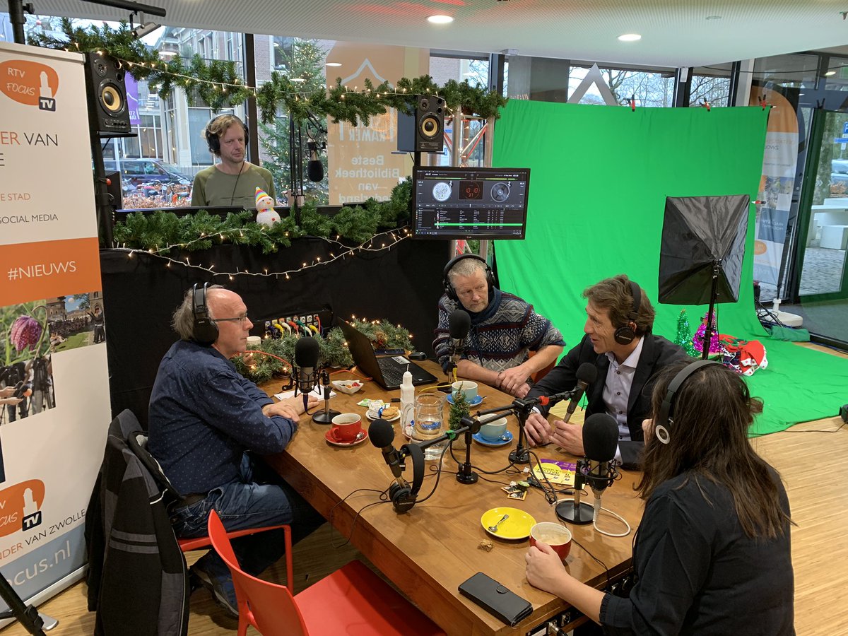 koenteriele's tweet photo. Mike Willems te gast bij RTV Focus. De technische man spreekt openhartig over zijn eerste half jaar in functie en de huidige sportieve situatie vd club. #peczwolle #media #rtvfocus https://t.co/ktsL9kf0hB