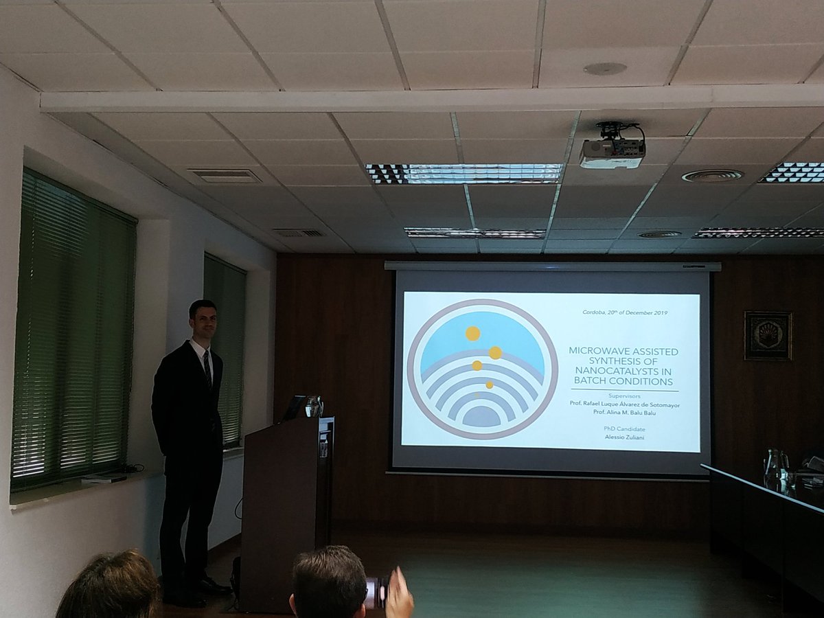 NoeliaLzaro2's tweet photo. Alessio Zuliani's PhD defense!! #GoNanoval @383Fqm @ETN_COSMIC https://t.co/3QFN62oMBQ