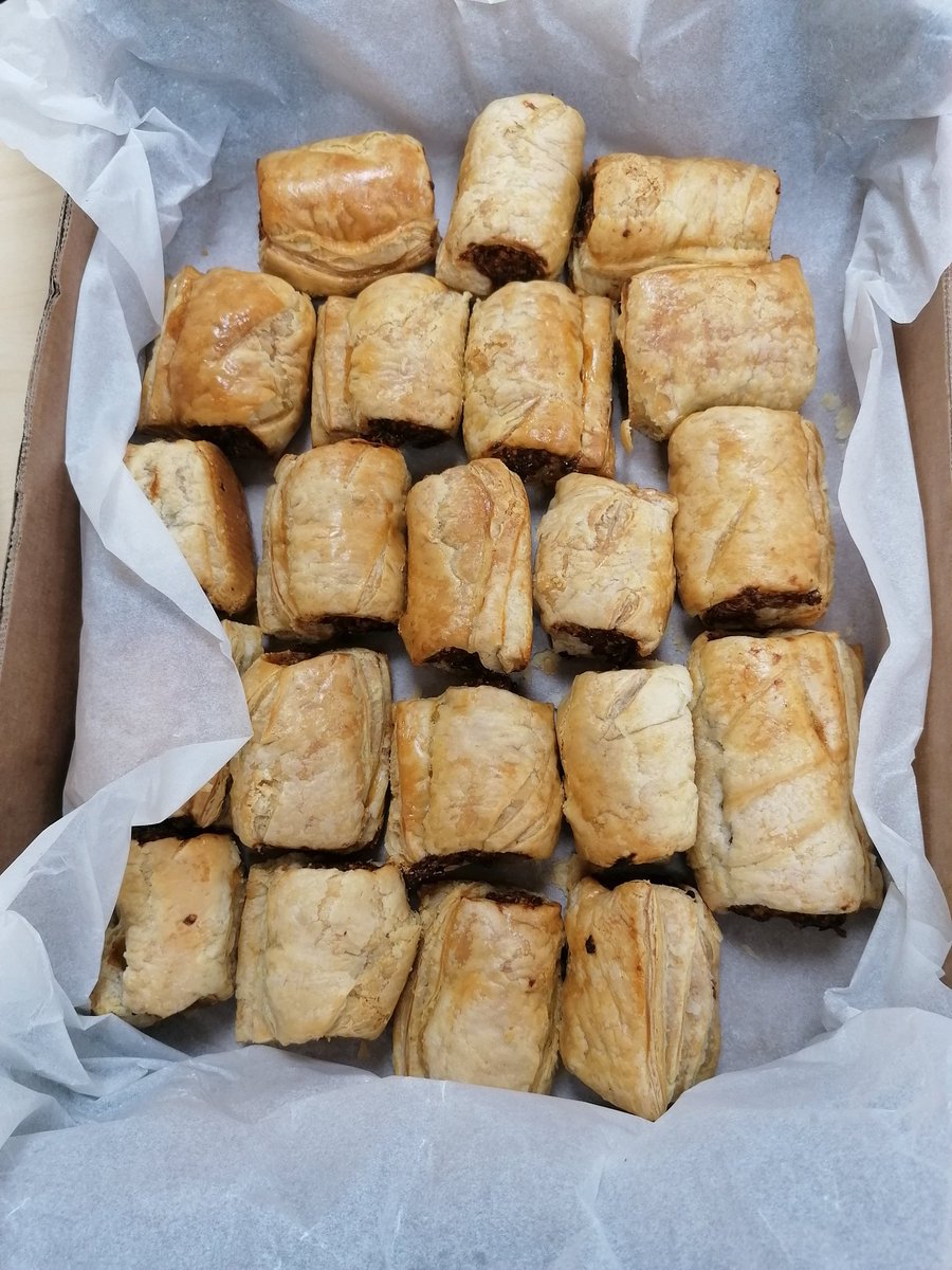 Volunteers jingle and mingle today at 12. Thank you Priors of West Lynn for the sausage rolls. <a href="/TeamQEH/">The QEH King's Lynn</a>  <a href="/priorsbutchers/">Priors of West Lynn</a>