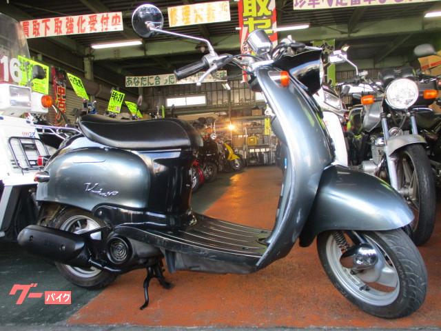 モトフリークあっしー君 On Twitter 納車情報 埼玉県内からのご購入でした ありがとうございます ビーノからのビーノへの乗り換えでした シートカバーは新品に張替済みで っす 気を付けて行ってらっしゃ い Https T Co Zbrp6vmwaq ビーノ 50cc 2スト