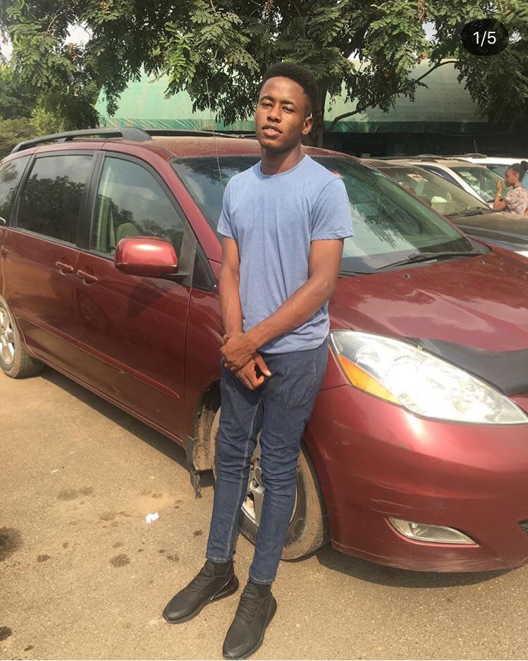 enyobaby_'s tweet image. Hey, it's been almost six months now and we still have not heard anything about my friend Dafe, We refuse to loose hope. Please help retweet this 
And please help say a prayer for him
Thank you 🙏🏾🙏🏾🙏🏾
If you have any information about him please call 08060792001, 07011521067