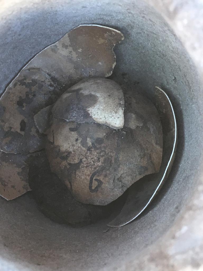 arturobluski's tweet photo. 1/3 @ERC_Research #Nubia #Sudan Another season of #UMMA_ERC #OldDongola behind us we r back to PL, last days of exc brought spectacular finds: magical egg an a charm as well as a letter from king Kashkash @NAUKA_GOV_PL @UniWarszawski @SudaneseCulture @CORDIS_EU https://t.co/uNYeVicV4A