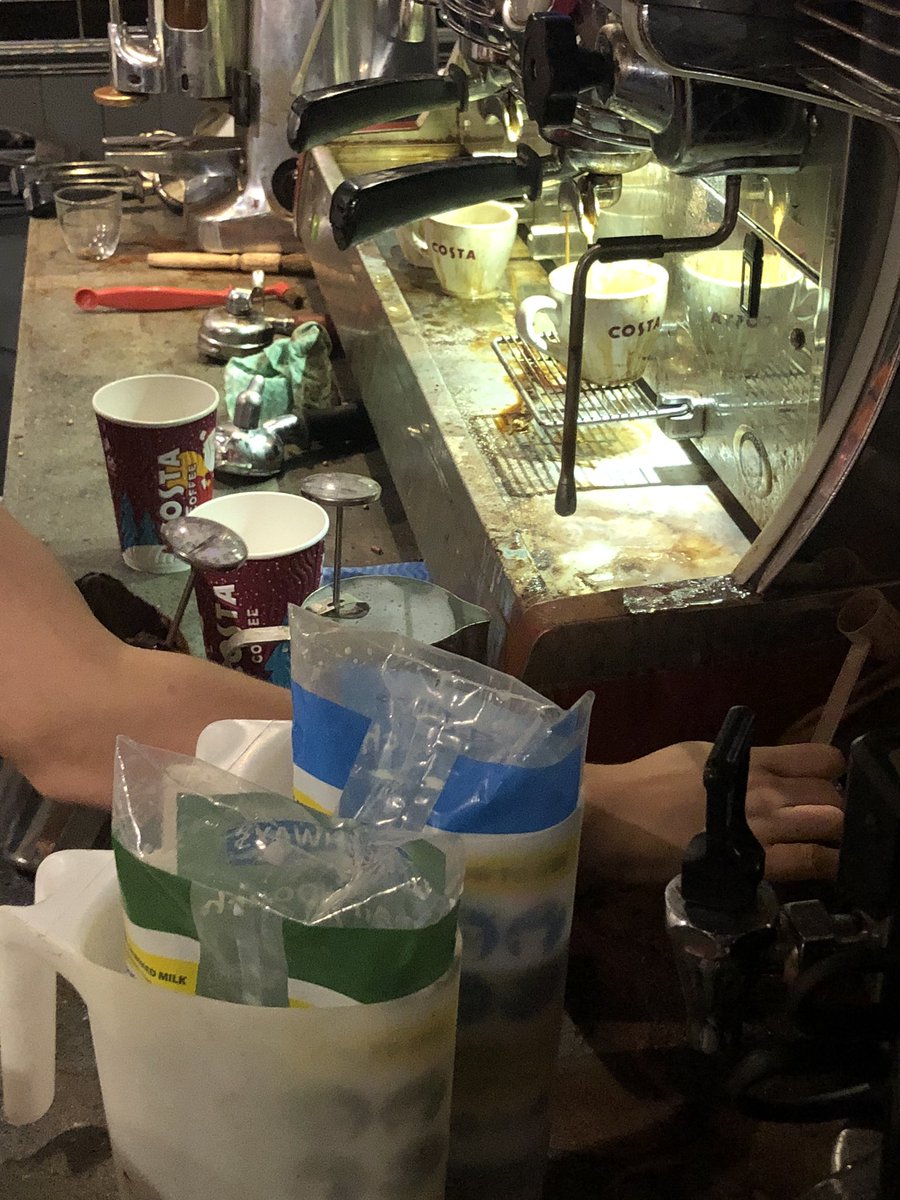will14wsj's tweet photo. Think you need to clean your coffee machines @CostaCoffee https://t.co/yVz8O5Xoq4