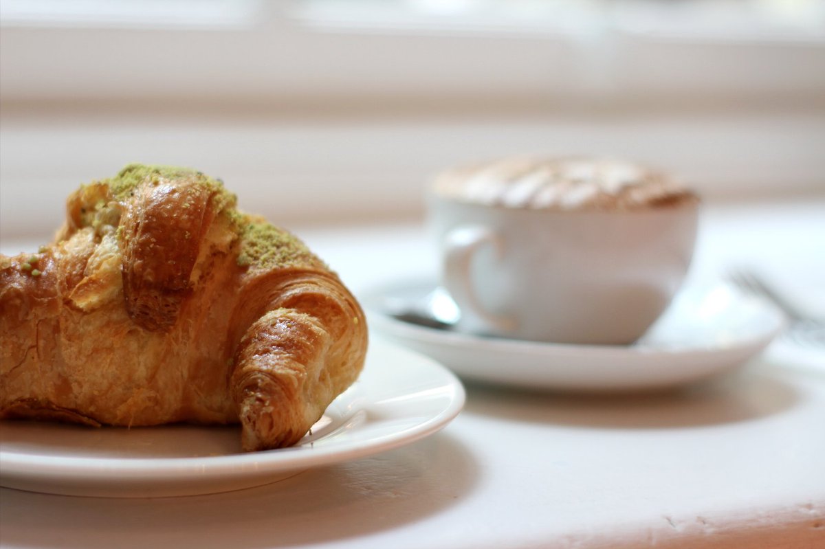 ManicomioSW3's tweet image. Enough to cheer up the rainiest of days 🥐☕️😊
📍 85 Duke of York Square, SW3 4LY
🖥 manicomio.co.uk
☎️ 020 7730 3366