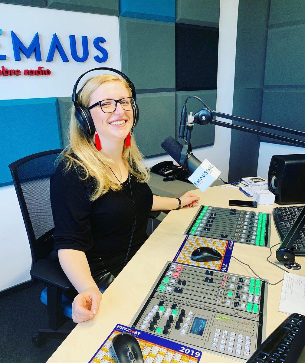 radio_emaus's tweet image. Jeszcze do 14.00 Alicja trzyma rękę na pulsie. Włączcie koniecznie @radio_emaus #alicja#dobreradio#emaus#