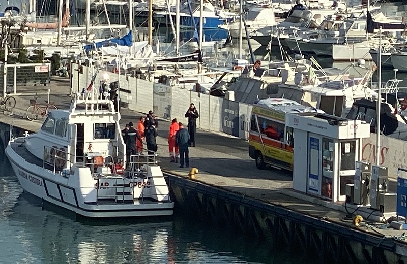 PicenoTime's tweet photo. Guardia Costiera San Benedetto, esito soddisfacente per esercitazione ''Pollex 2019'' https://t.co/QVZfC2GtQ5 @cpsbtronto @guardiacostiera https://t.co/FBZYmmWiG6
