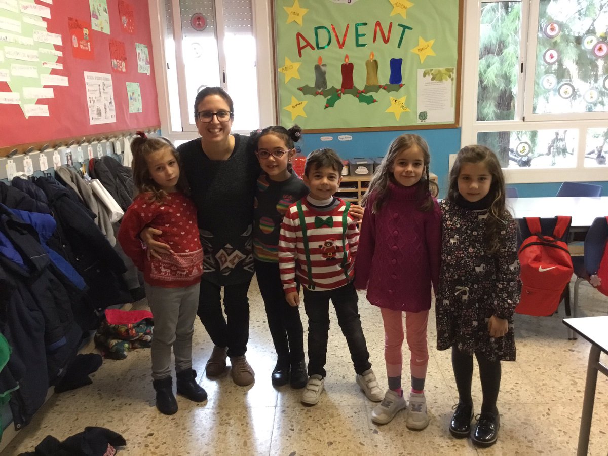 mercedaries's tweet photo. 1st & 2nd in the Christmas Jumper Contest
#fsf1prim #fsf2prim https://t.co/1YbCFtqo6c