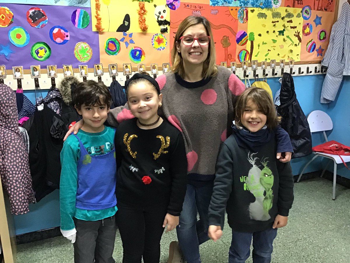 mercedaries's tweet photo. 1st & 2nd in the Christmas Jumper Contest
#fsf1prim #fsf2prim https://t.co/1YbCFtqo6c