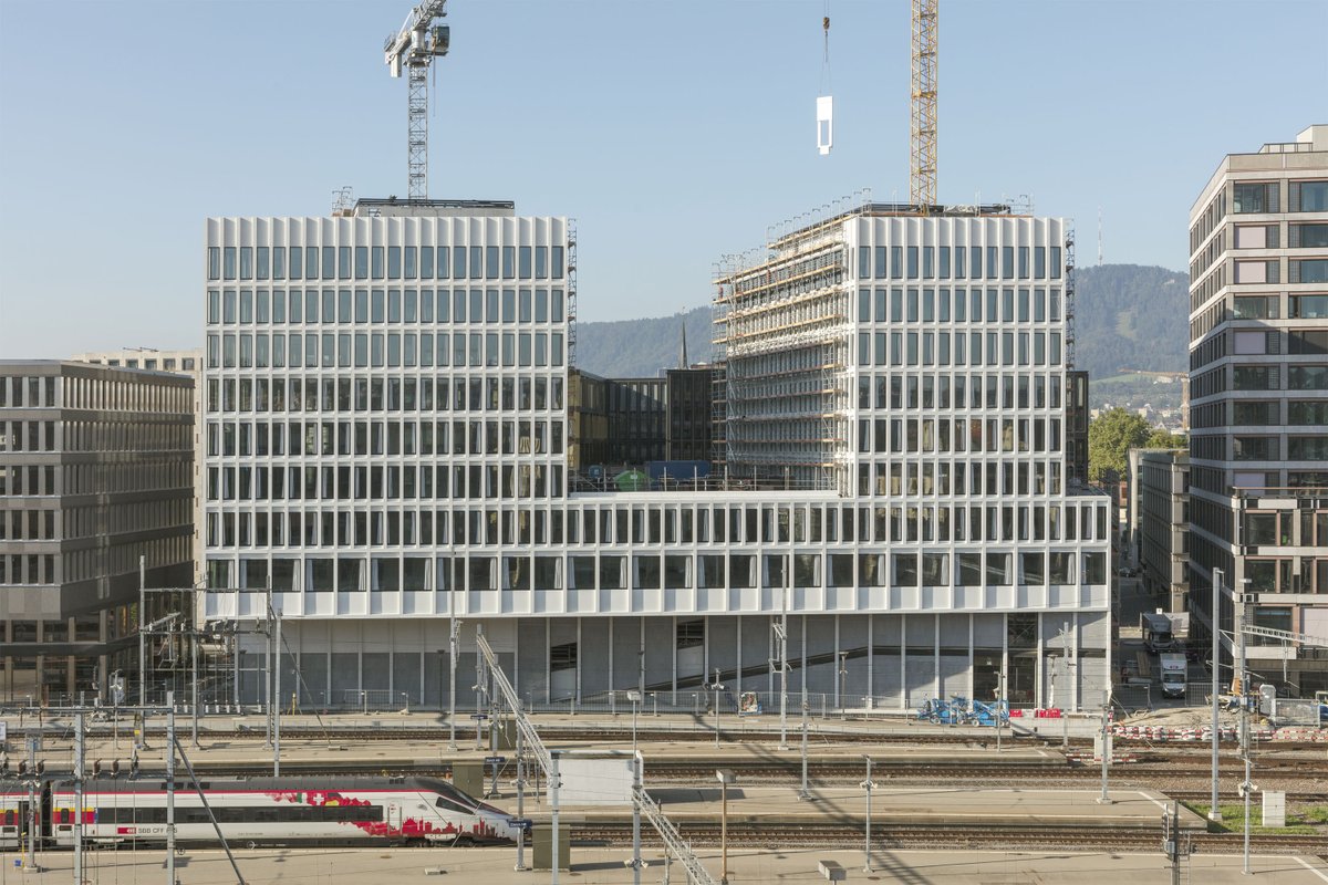 Wiel Arets Architects (WAA) progress construction on Europaallee 'Site D' in Zürich: tinyurl.com/y5bkdoog #Zürich #WielArets #Europaallee