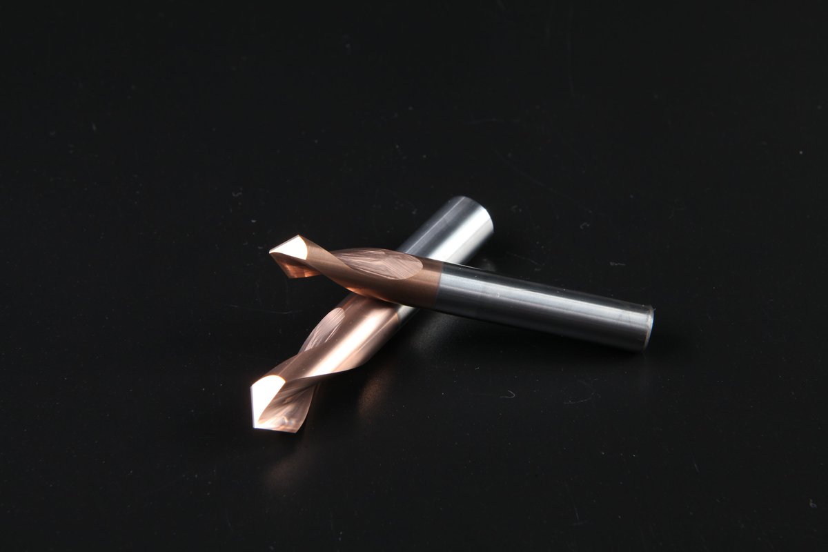 VshineTech's tweet photo. Solid Carbide CNC  Metal Cutting Tools
HRC45 HRC55 HRC60 HRC65 
Endmill,Ballnose，Corner Radius,T slot,Drill bits,Reamer bits etc...
OEM Service https://t.co/GV7FGeHbVy