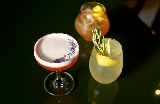 Cheers to the freakin’ weekend!
From whiskey to rum, gin, vodka, wine, and champagne.