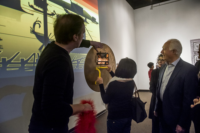 CanadaGreece's tweet photo. Time travel now possible @museumofvan!
The latest in virtual &amp; augmented reality transports you to the age of Plato and Pericles. Deposit a votive offering to the Oracle at Delphi, be teleported through the Greek underworld to speak to Hades! 
@sfuhellenic
https://t.co/Iv6KEBPql6 https://t.co/QvU9ooroeH
