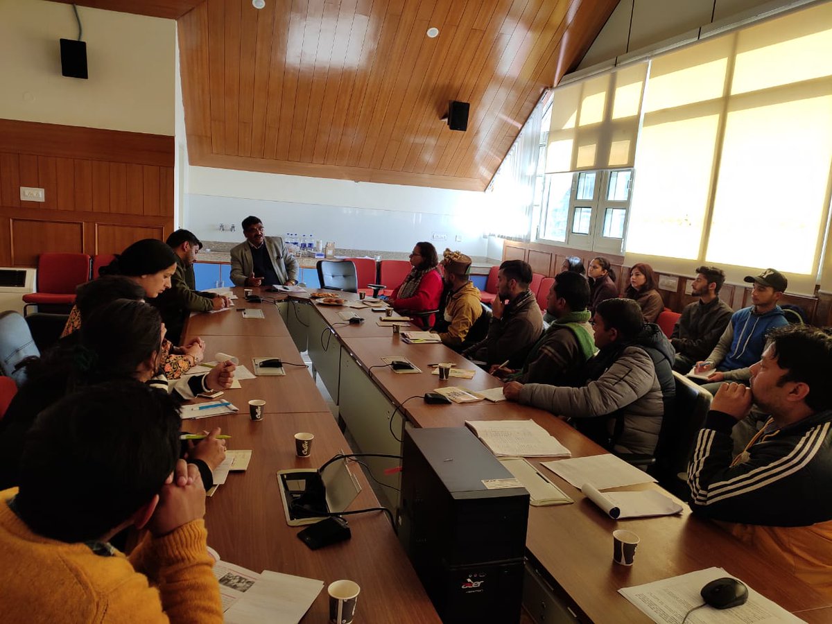 hpsacs's tweet photo. Training Programme for Nodal Officers and Peer Students of Red Ribbon Clubs in Shimla District
#RRC
#RedRibbonClub
#JoinRRC https://t.co/0rPm8QsO2H