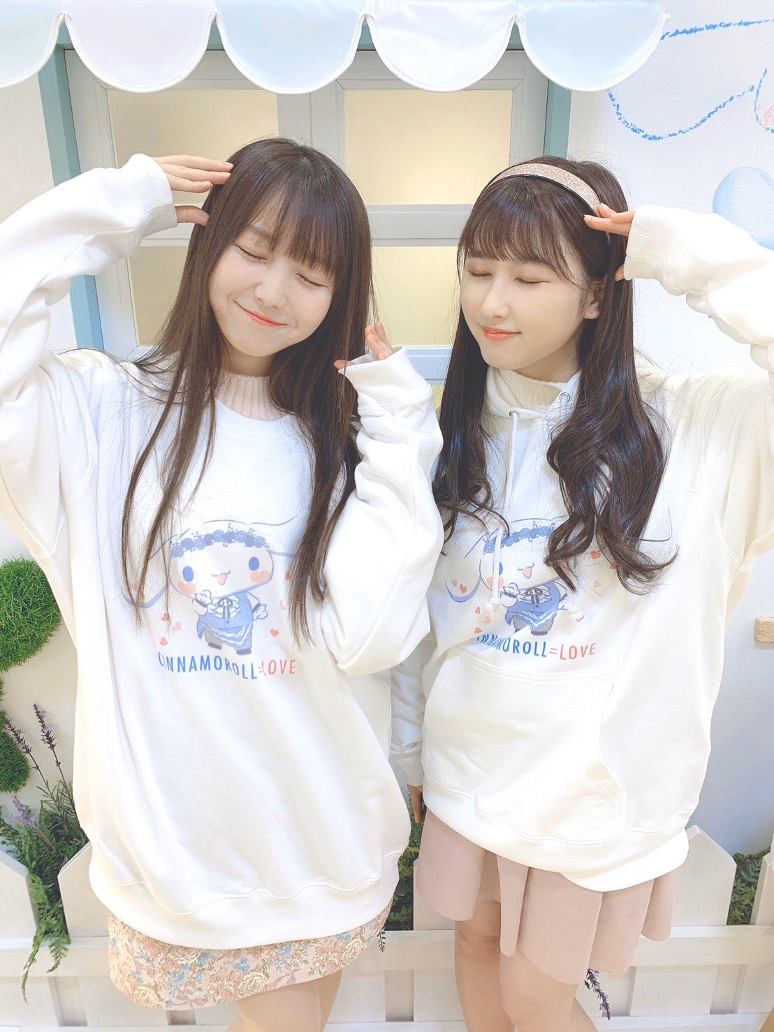 イコールラブ　イコラブ　シナモン　コラボ　パーカー LOVE イコールラブ イコラブ シナモン コラボ パーカー