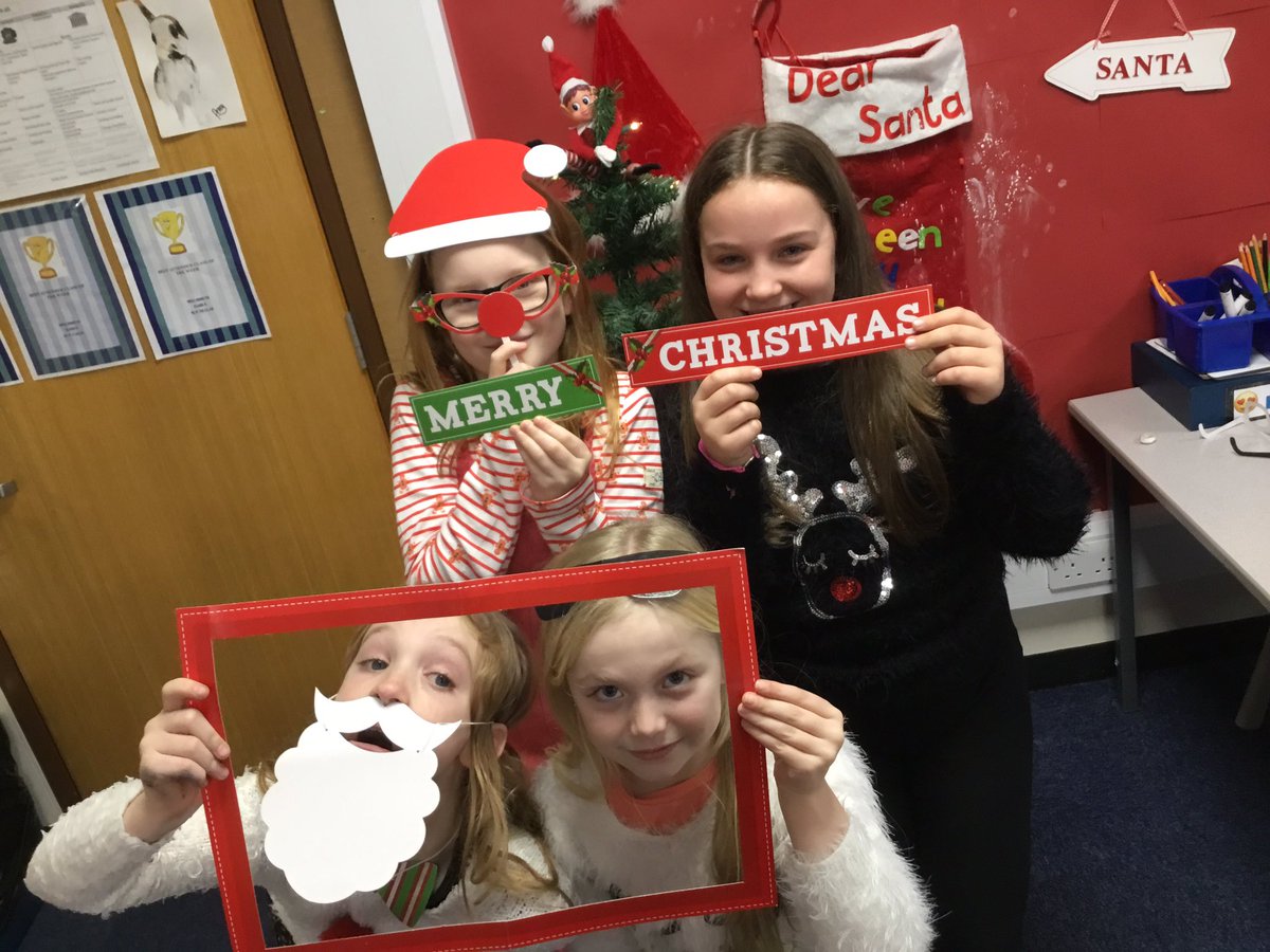 GawberSchool's tweet image. #SelfiewithElfie