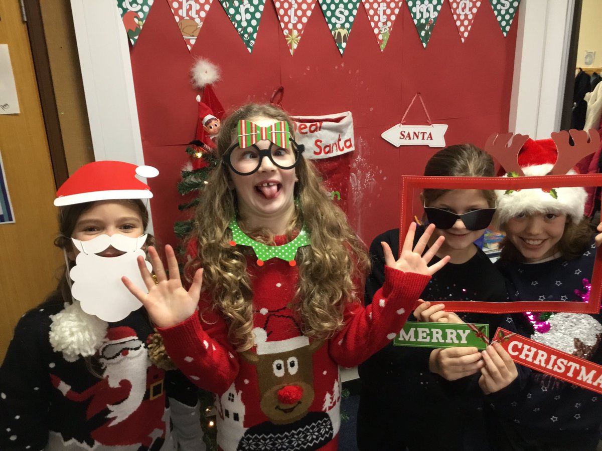 GawberSchool's tweet image. #SelfiewithElfie