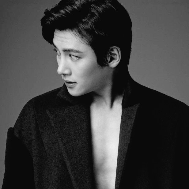 ShoutOut3Sub's tweet image. *soc

Mind doing a discussed smut plot with me on TL, in English/Bahasa, anyone? I'm a Japanese swordsman disguised as a butler in a big Yakuza clan. Any dom is fine as long as we discuss it well.

No gender preference. I'm a dom-top.