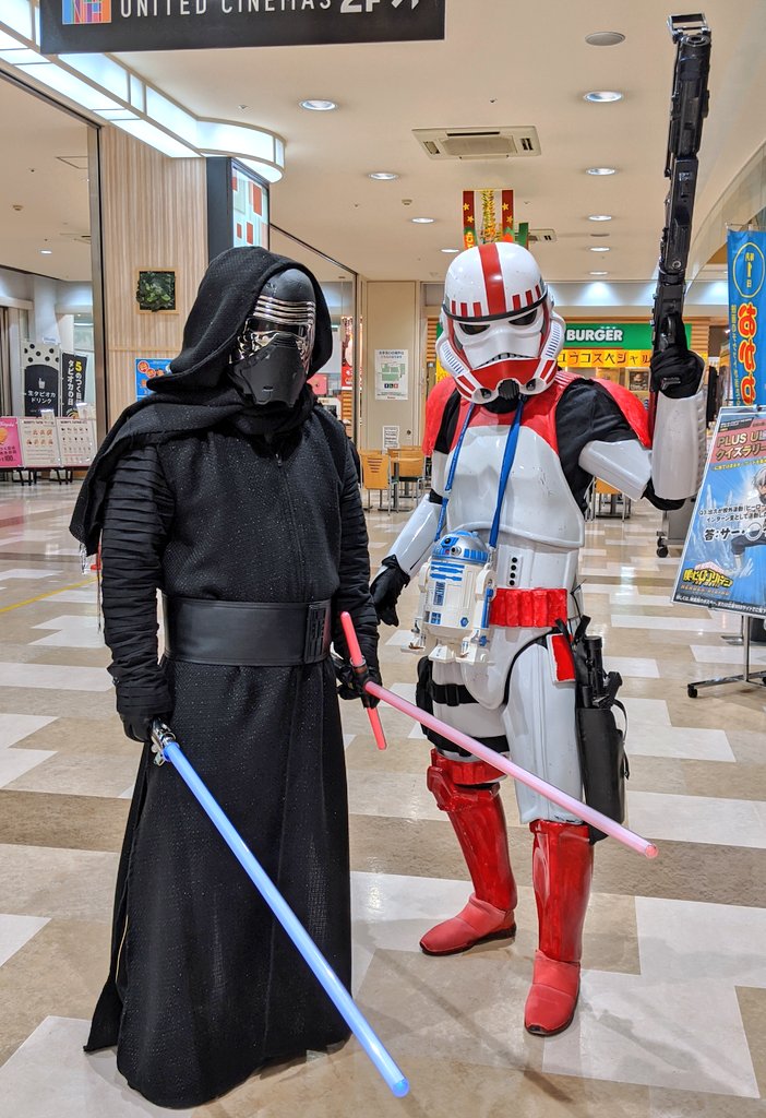 Tbs Arya Glad I Went To See Rise Of Skywalker In A Packed Cinema As Disappointing As This Sequel Trilogy Turned Out To Be The Love And Enthusiasm For