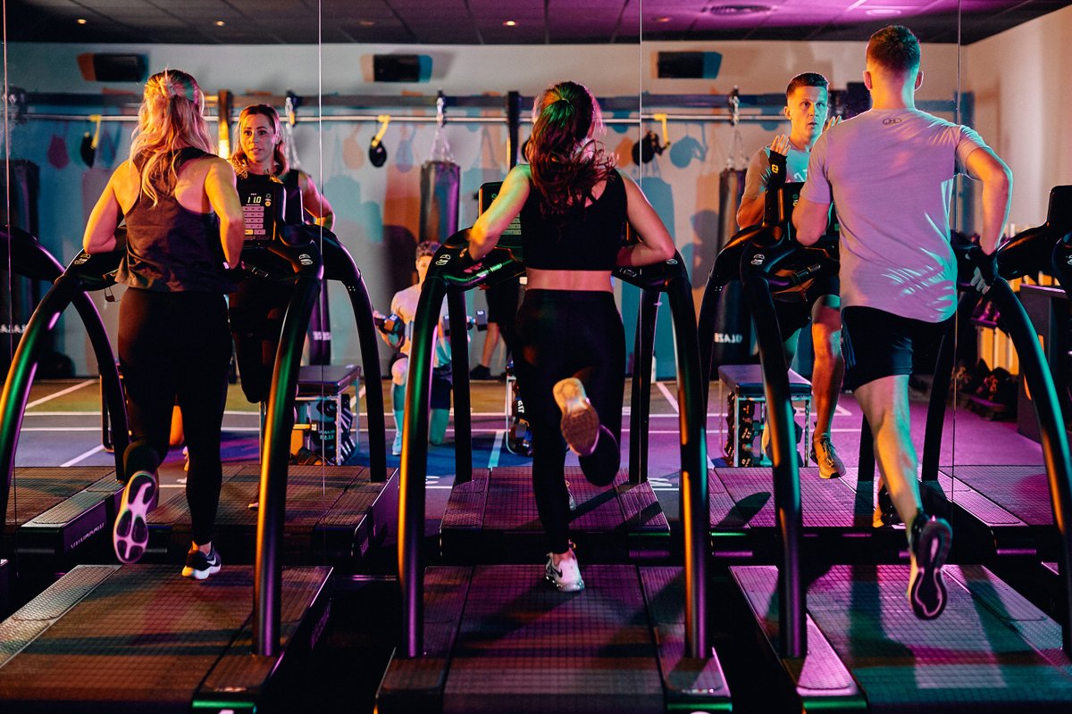 Why not hit the ground running this year by investing in a little #WeTime? Working out others has incredible benefits. Not only does it increase motivation and commitment but it’s the ideal way to spend quality time together. #Fitness #DavidLloydClubs