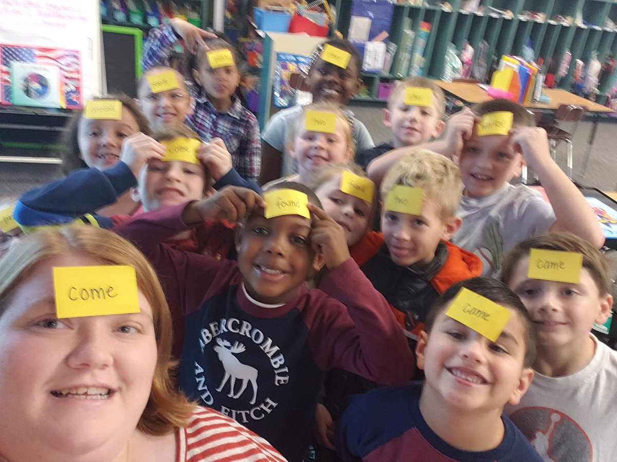 Who says you cant have fun while practicing sight words! #love2learn #wearthewords <a href="/gke_wildcats/">GKE Wildcats</a>