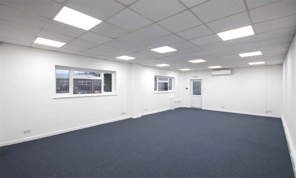 WokingOffices's tweet photo. Finishing touches to a small #office refurb to allow access for our new tenant before Christmas! New flooring (customer choice), LED lighting, new air conditioning and fresh decoration. All set for a productive 2020! #OfficeSpace #Woking https://t.co/tAU2ymXmG3