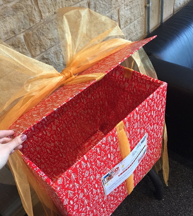 Trinityteach's tweet photo. Today is the final #donation day for our #ReverseAdventCalendar! 
We are heading to the #FoodBank and can’t believe how much we have to take with us 🎁
The largest thank you to everyone for being so generous! We hope you all have a lovely Christmas 🎄

#ATimeToGive #Donating https://t.co/nWZojQkU90