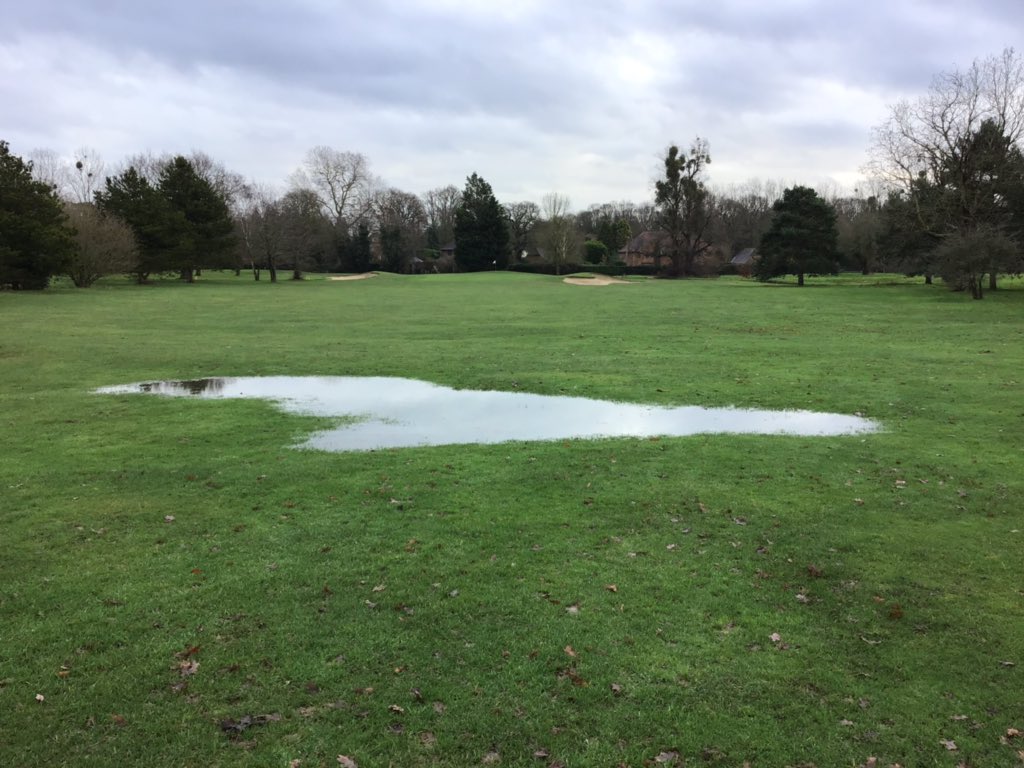 SouthBucksGC's tweet photo. Course closed today 20/12/2019 and tomorrow 21/12/2019 due to flooding on the greens and fairways. Next inspection 8.00am Sunday 22/12/2019. https://t.co/ZABHogitPo