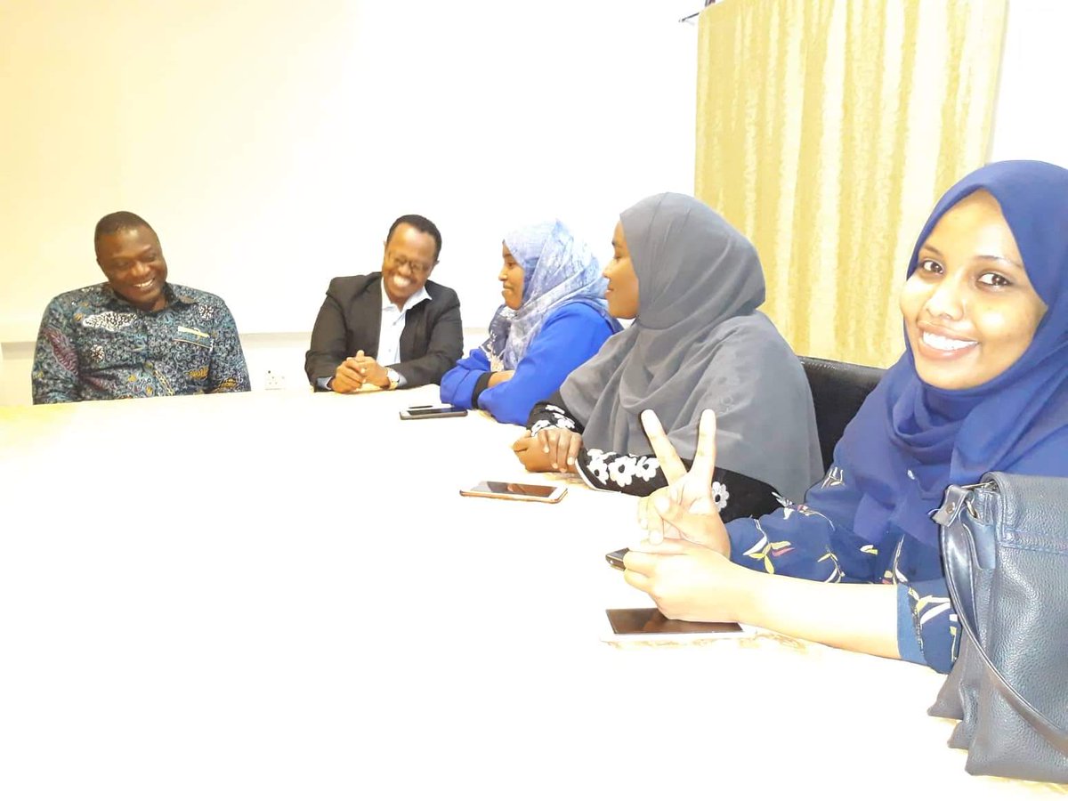 FartunOrey1's tweet photo. We honored (#makerere_MMED_allumni_inSomalia) to welcome #prfo_Kajja, the head of Orthopaedic surgery department of @MakerereU to Mogadishu Somalia. @MakerereCHS
@MakerereAlumni https://t.co/40l5tZ382v