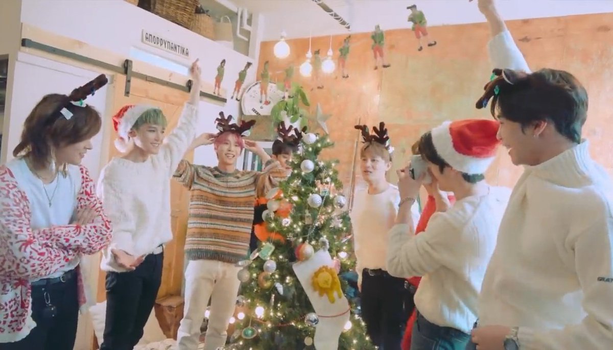 johnjae doing things ๐ค๐ tweet media