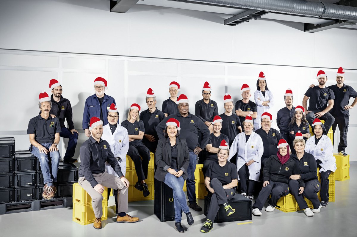 The #3DMID team at #HARTING wishes you a #MerryChristmas and a #HappyNewYear.

Thank you for 2019 and we are already excited for new projects.

#HARINGMID