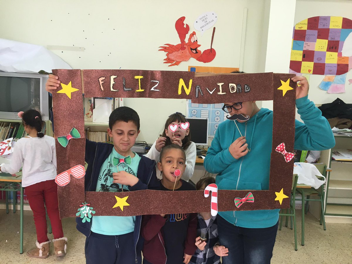 ArandaCra's tweet photo. #FelizNavidad Nos vemos en Enero!!! https://t.co/KaUID4CTv1