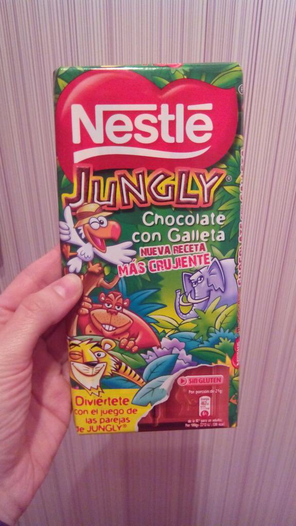 TheTwoKeys's tweet photo. Por favor, una campaña para que vuelva el Nestle Jungly, lo pido por favor https://t.co/L0TUBebmQv