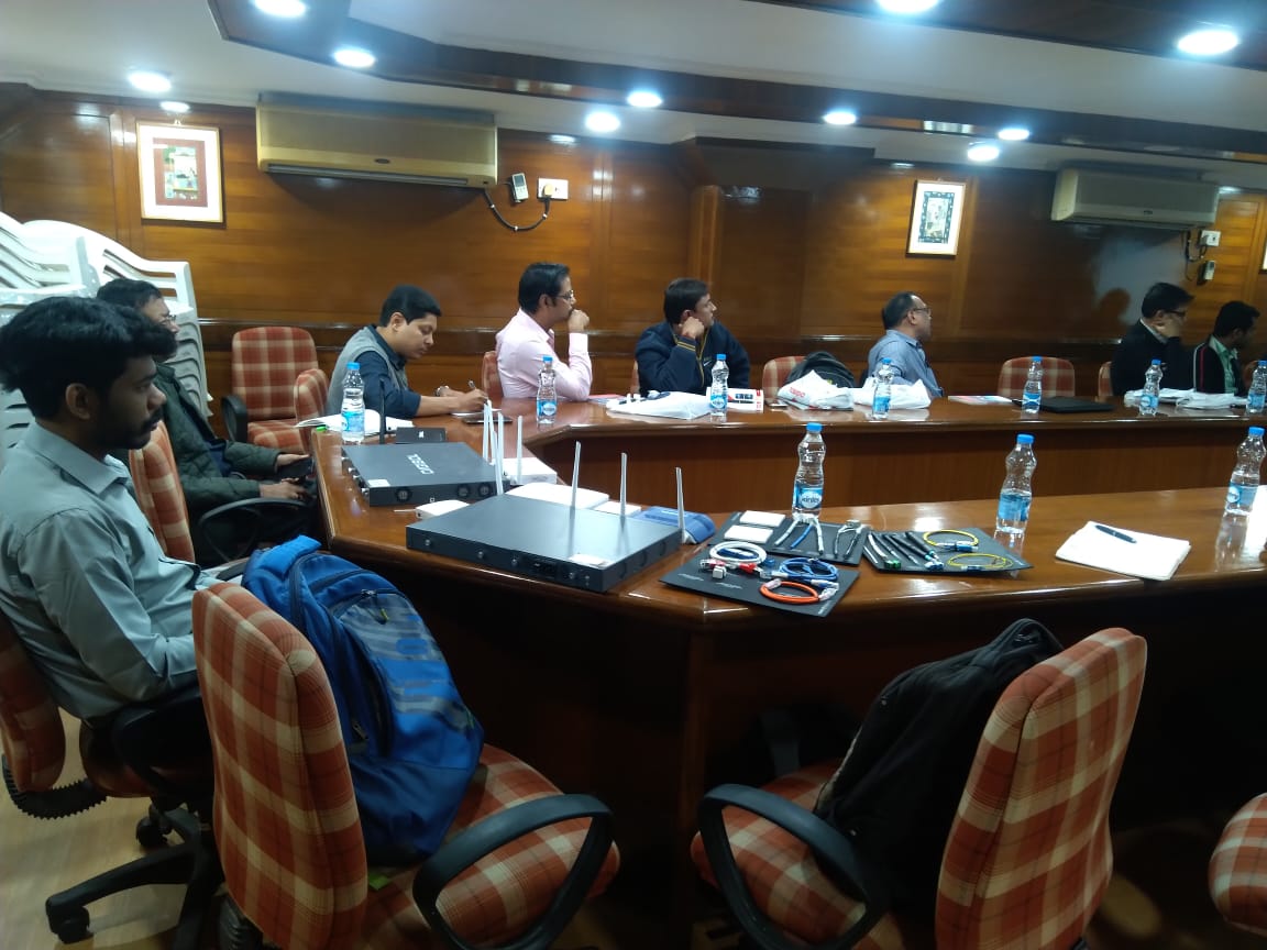 DIGISOL_SNSL's tweet photo. Here's the glimpse of our ongoing DIGISOL CERTIFIED FTTH Expert (DCFX) training at Kolkata, West Bengal. Visit https://t.co/0LO98HVgQW to know about future courses.
#DITT #DCFX #DigisolCertified #FTTHExperts #Digisol https://t.co/67M5rBQ9EV