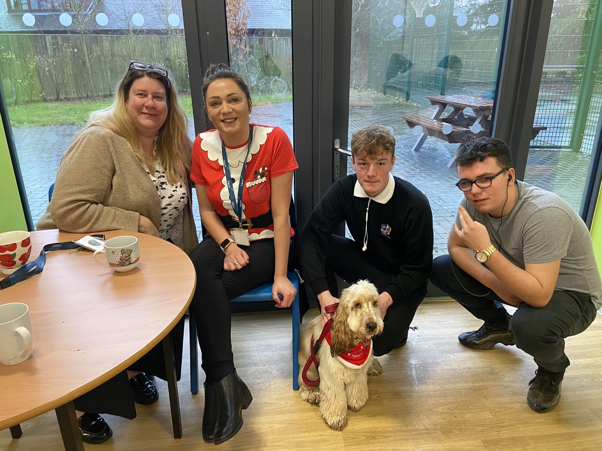 Great end to the term.. Secret Santa, buffet lunch, smiley learners, selection boxes, pool challenge and Christmas songs. This is AP! Privileged to work with such a dedicated team, supporting our young people throughout the whole year. 😇👏🏽😍🎄<a href="/tbap_octavia/">Octavia AP Academy</a> #tbap19 #ilovemyjob