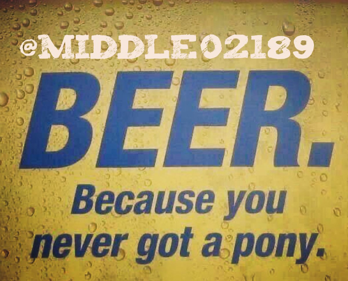 middle02189's tweet photo. Whatever your #wish this #holiday #season... #beer #neverdisappoints! 🍻 https://t.co/8vruPKGrCQ