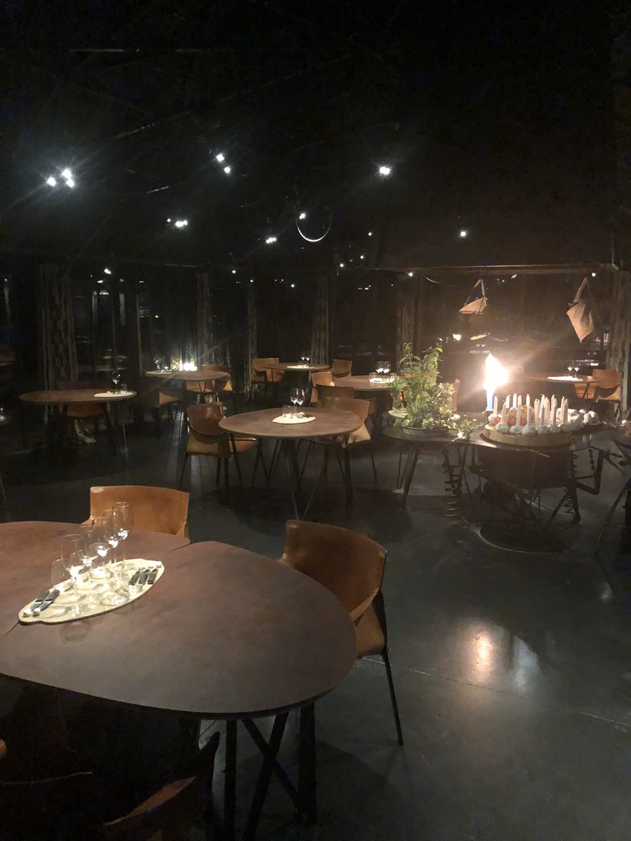 La cuisine de #AlexandreGauthiet à <a href="/AGrenouillere/">La Grenouillère</a> est comme de la haute-couture bernardthomasson.com/alexandre-gaut… lieu et chefs exceptionnels #cuisine #gastronomie <a href="/guideMichelinFR/">Le guide MICHELIN</a> <a href="/gaultmillau/">Gault&Millau</a>