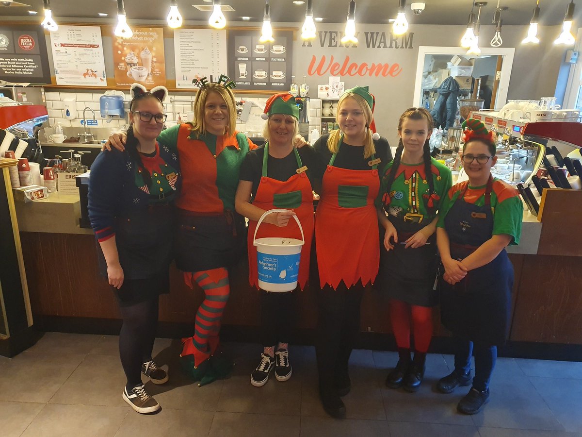 compassgroupuk's tweet photo. This year, our Healthcare Retail team has smashed their fundraising target during #ElfWeek for @alzheimerssoc, raising a staggering ยฃ40,000! Read more about the event here - https://t.co/lVAWrPqQWH https://t.co/IsSHnOH8Xo