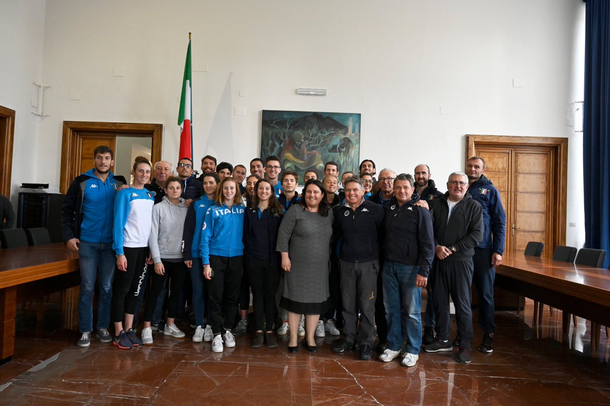 Mayor of Sabaudia meets the Italian national team for an inaugural greeting in projection of the first stage of the  World Rowing Cup I - Sabaudia 2020 and to wish everyone a happy Christmas and a 2020 full of successes.