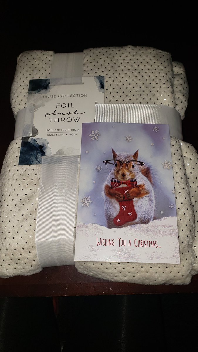 Gifts aren't my love language, but my heart was warmed by @IPeytonforest this morning. As I entered my extended Planning meeting I was greeted w/this. My insides feel just as warm as this beautiful throw.