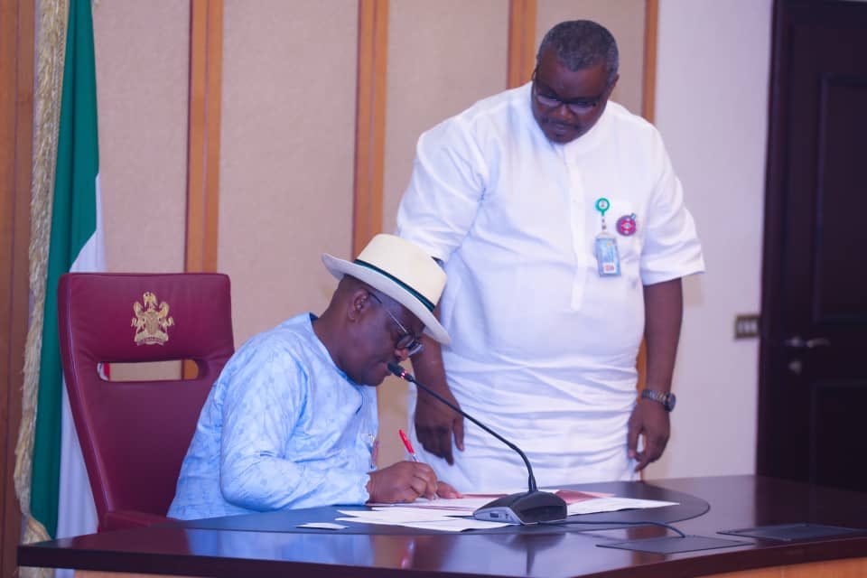 Clement Peter tweet media