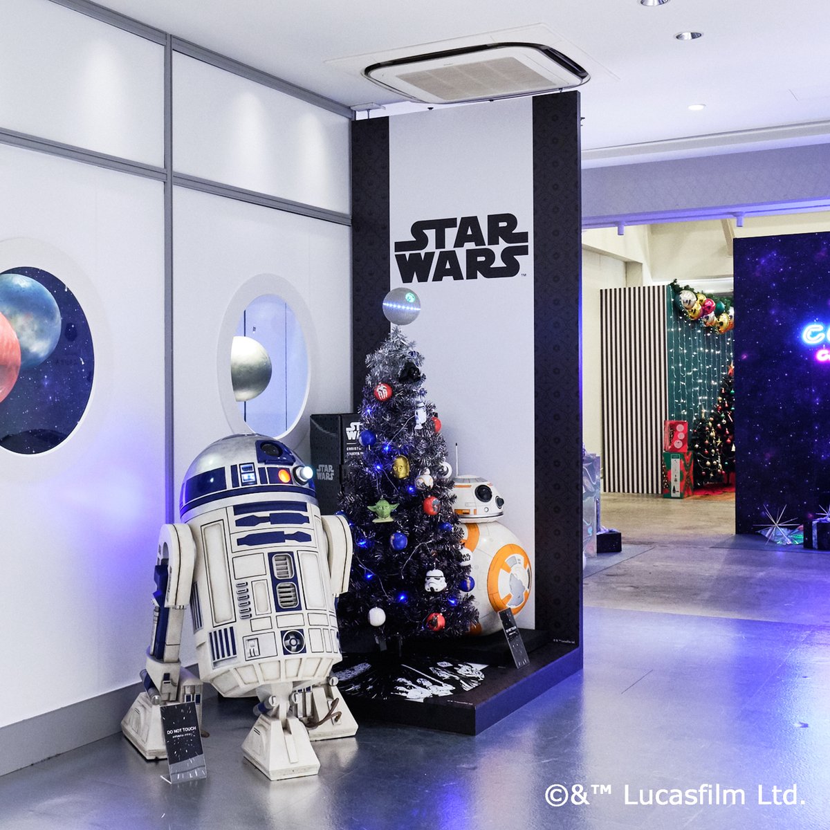 Francfranc フランフラン 公式 Twitterren スター ウォーズ クリスマスツリー発売中 いよいよ本日 スター ウォーズ スカイ ウォーカーの夜明け が公開ですね スター ウォーズの世界観を表現したクリスマスツリーを飾ってクリスマスも映画もさらに