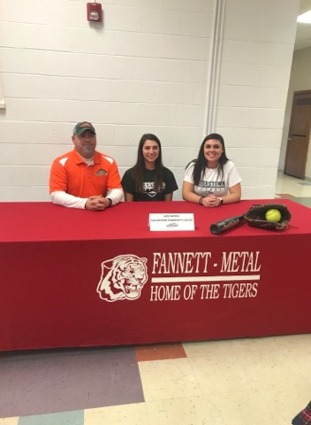 FMTigers's tweet photo. Congrats to Jade Rhodes!  Jade signed with Hagerstown Community College to play softball! https://t.co/6HzlXJGfsn